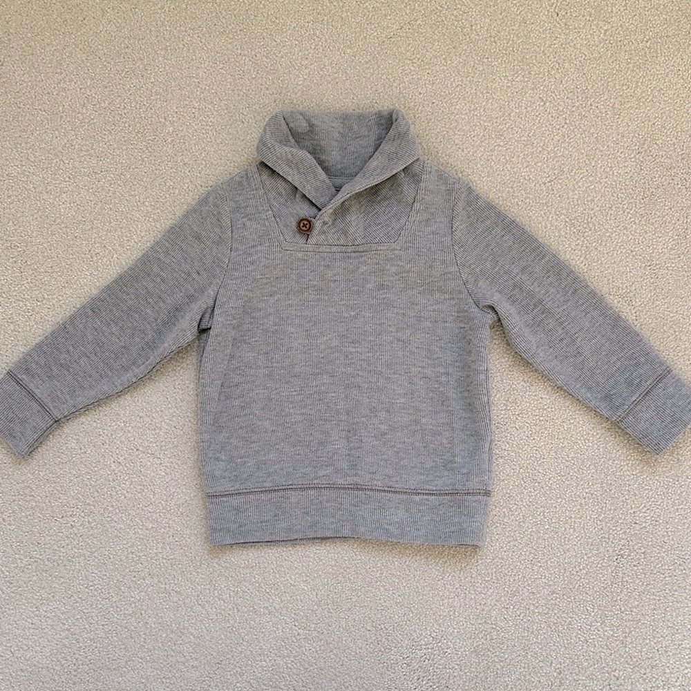 Old Navy Boys’ Gray Pullover Shirt